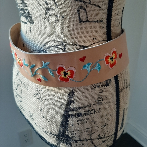 HAYDEN MICHAEL BOHO EMBROIDERED TASSEL BELT - Picture 4 of 13